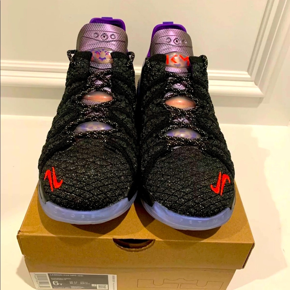 Nike Lebron James 18 Kylian Mbappe The Chosen 2
